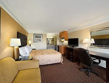Studio 6 Suites Hinesville, Ga 2*, Hinesville