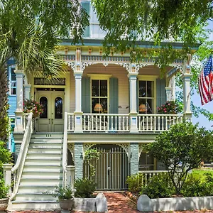 Bed & Breakfast Catherine Ward House